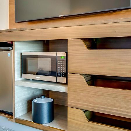 Hampton Inn & Suites By Hilton Louisville East Oxmoor エクステリア 写真